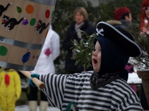 Fastelavn Der slåes katten af tønden